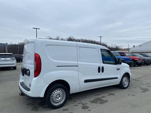 Used 2022 RAM ProMaster City Tradesman image 2