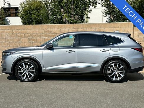 Used 2025 Acura MDX FWD w/ Technology Package image 7