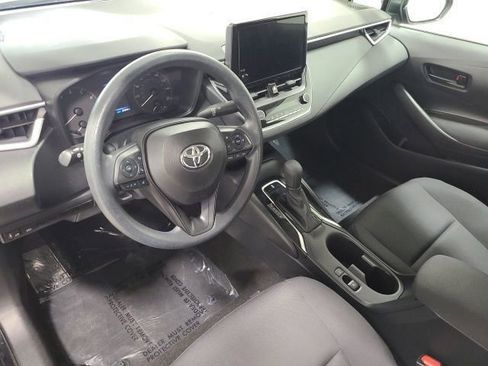 Used 2023 Toyota Corolla LE FWD image 21