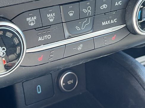 Used 2020 Ford Escape SEL AWD/4WD image 36