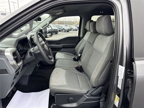 Used 2022 Ford F150 XLT w/ Trailer Tow Package AWD/4WD image 13