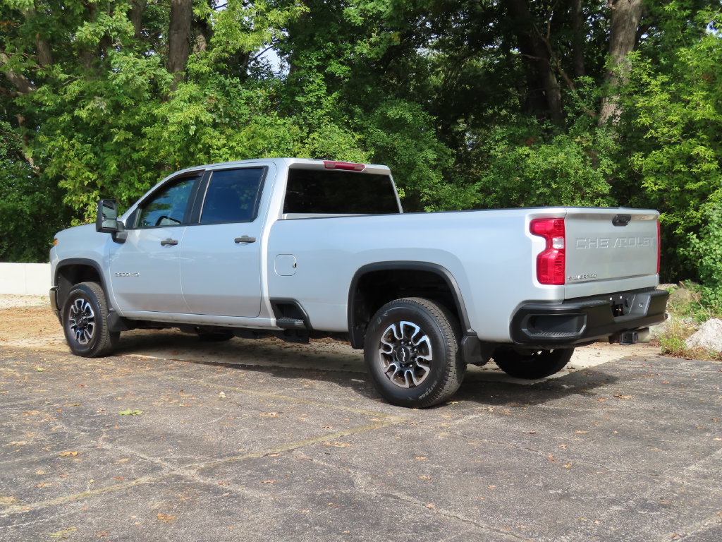 Used 2023 Chevrolet Silverado 2500 W/T AWD/4WD image 21