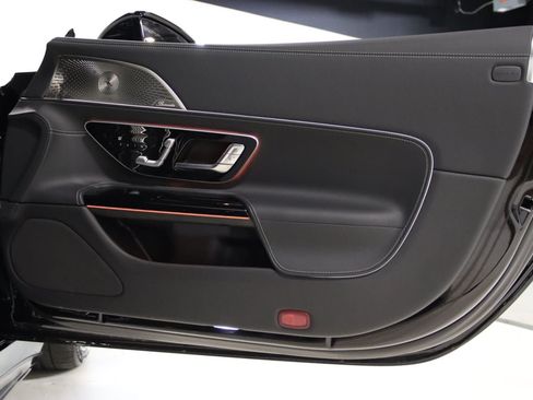 Used 2025 Mercedes-Benz AMG GT 63 image 77