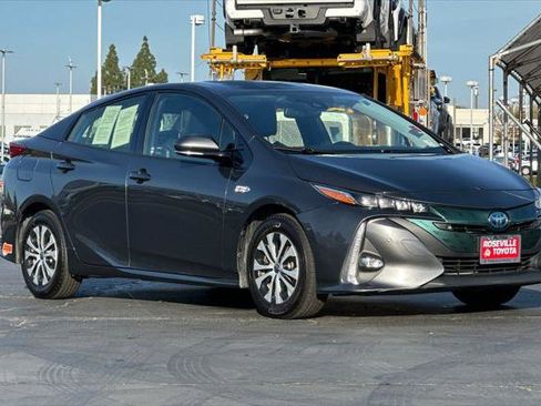 Certified 2020 Toyota Prius Prime Limited image 5