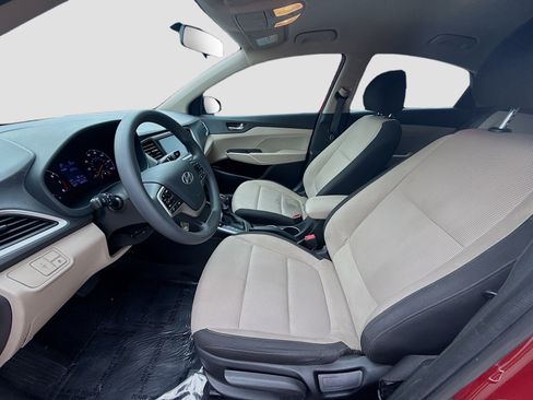 Used 2022 Hyundai Accent SEL FWD image 14