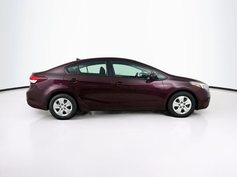 Used 2017 Kia Forte LX FWD image 10