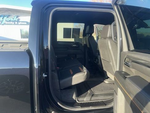 Used 2024 GMC Sierra 2500 AT4 w/ AT4 Preferred Package image 38