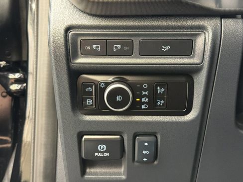 Used 2024 Ford F150 Lariat AWD/4WD image 29