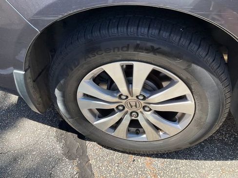 Used 2016 Honda Odyssey SE image 12