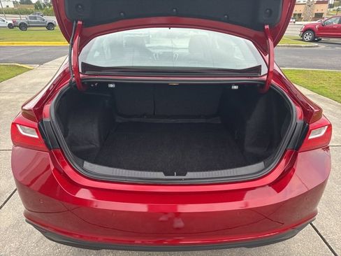 Used 2024 Chevrolet Malibu LT image 20