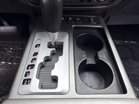 Used 2014 Nissan Armada Platinum AWD/4WD image 22