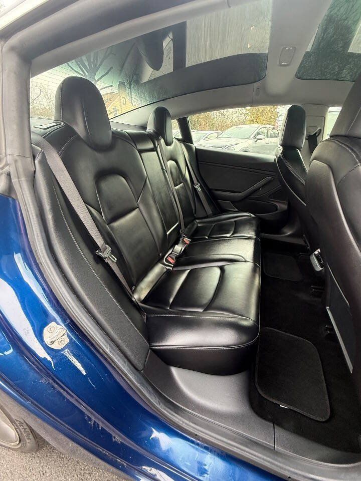 Used 2019 Tesla Model 3 Long Range RWD image 24