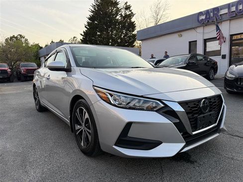 Used 2020 Nissan Sentra SV image 4