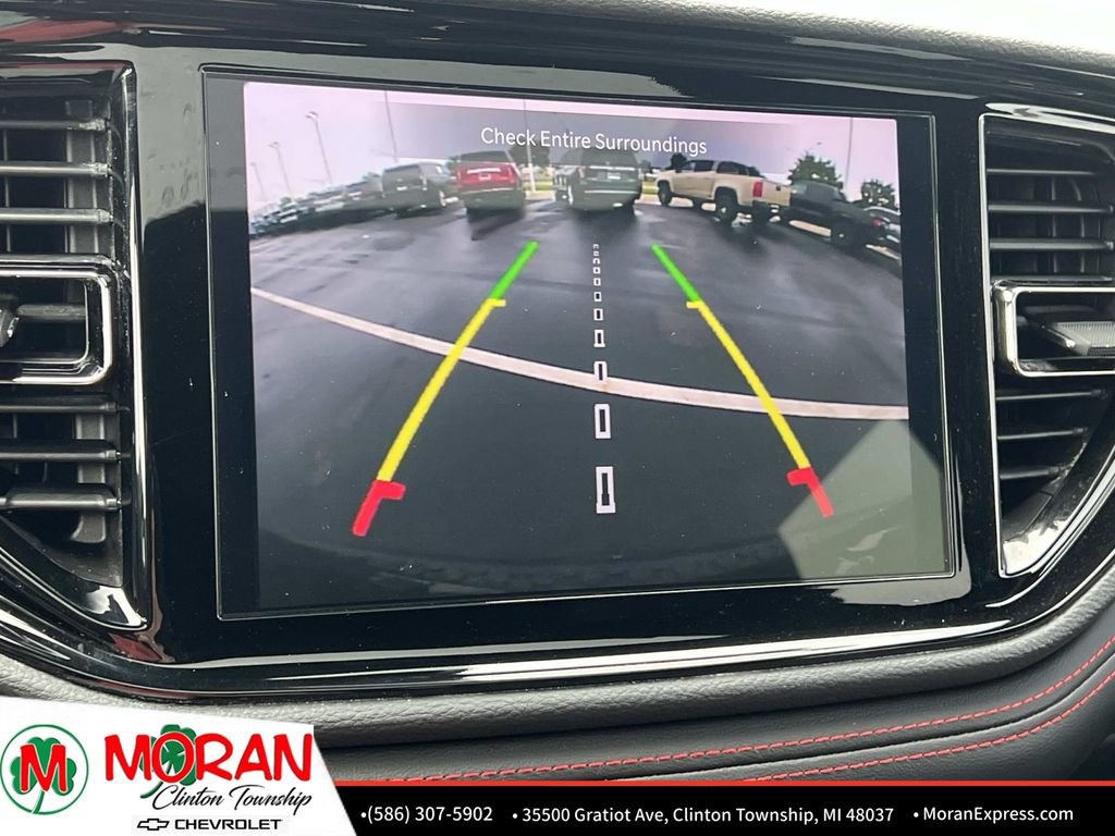 Used 2025 Dodge Durango GT AWD/4WD image 23