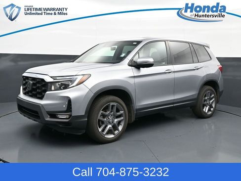 Used 2023 Honda Passport EX-L image 3