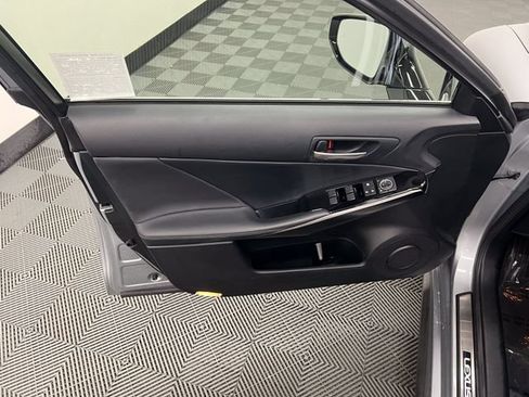 Certified 2022 Lexus IS 300 w/ Accessory Package RWD image 9