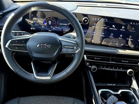 New 2026 Chevrolet Traverse LT w/ Midnight/Sport Edition image 13