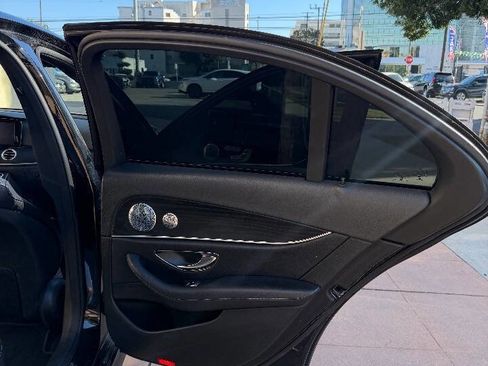 Used 2018 Mercedes-Benz E 300 w/ Premium 1 Package image 28