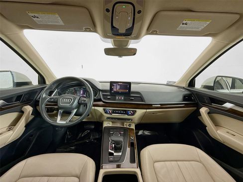 Used 2020 Audi Q5 2.0T Premium image 30