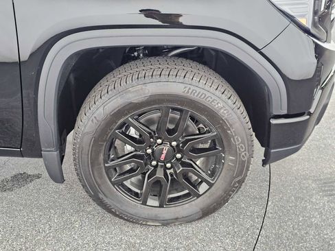 New 2026 GMC Sierra 1500 Elevation image 9
