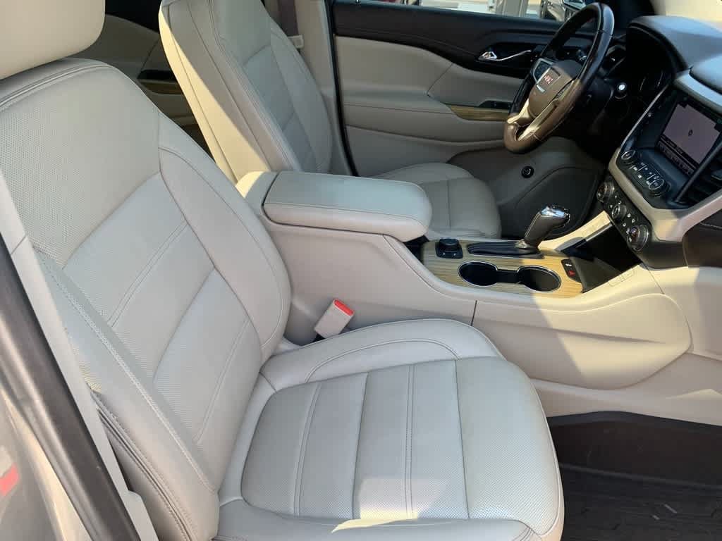 Certified 2019 GMC Acadia Denali w/ Technology Package AWD/4WD image 12