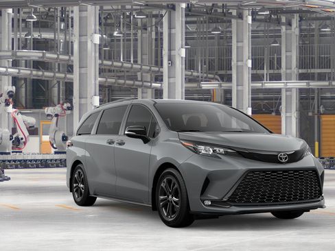 New 2026 Toyota Sienna XSE AWD/4WD image 17