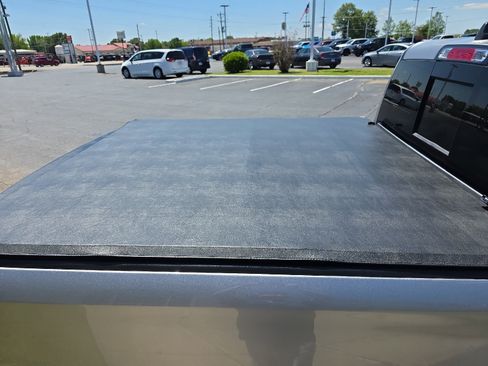 Used 2024 RAM 1500 Big Horn RWD image 15