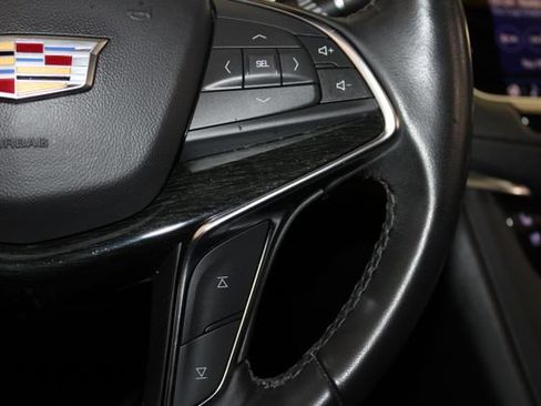 Certified 2023 Cadillac XT5 Premium Luxury w/ LPO, Floor Liner Package AWD/4WD image 25