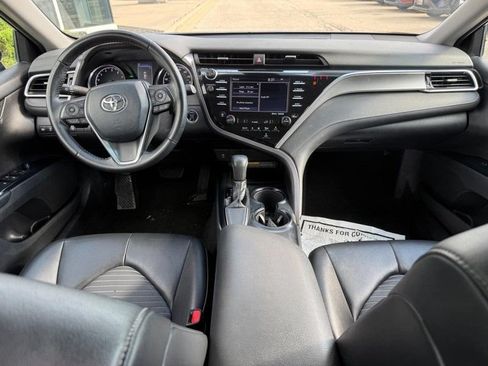 Used 2018 Toyota Camry SE w/ Audio Package FWD image 13