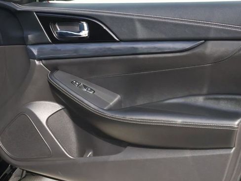 Used 2023 Nissan Maxima Platinum w/ Sport Mat Group image 17
