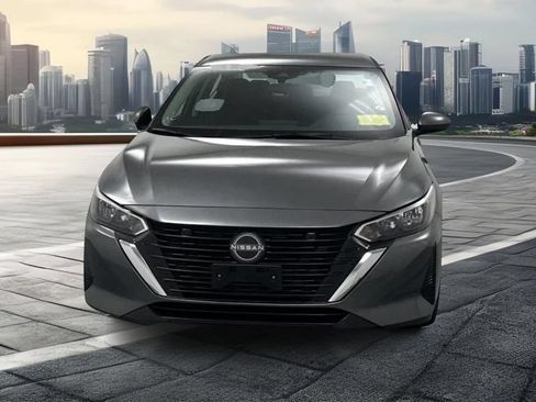 Used 2024 Nissan Sentra S FWD image 2
