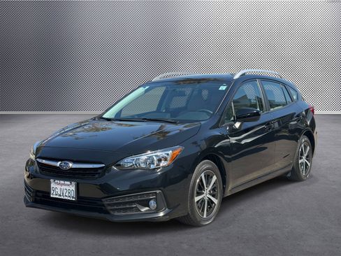 Used 2023 Subaru Impreza 2.0i Premium AWD/4WD image 1