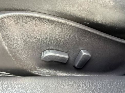 Used 2013 INFINITI G37 x Sedan w/ Premium Pkg AWD/4WD image 27