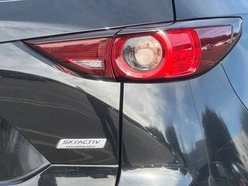 Used 2018 MAZDA CX-5 Sport image 28