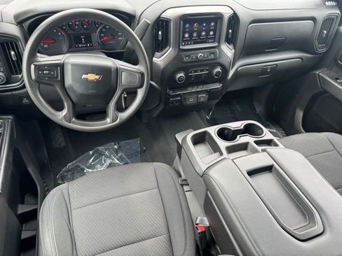 Used 2020 Chevrolet Silverado 2500 Custom w/ Custom Value Package AWD/4WD image 10