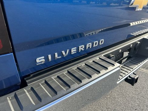 Used 2017 Chevrolet Silverado 1500 LT w/ All Star Edition image 11