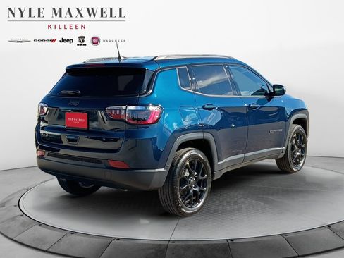 New 2026 Jeep Compass Latitude AWD/4WD image 16