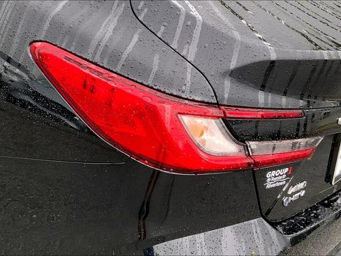 Used 2025 Toyota Camry LE AWD/4WD image 27