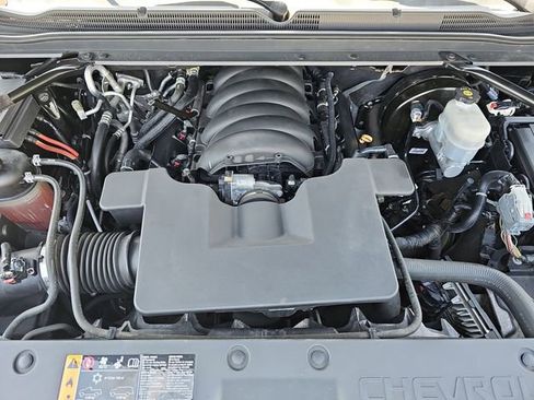 Used 2019 Chevrolet Tahoe Premier AWD/4WD image 36