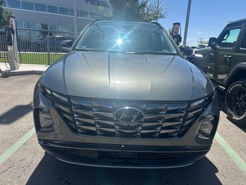 Used 2023 Hyundai Tucson Limited AWD/4WD image 2