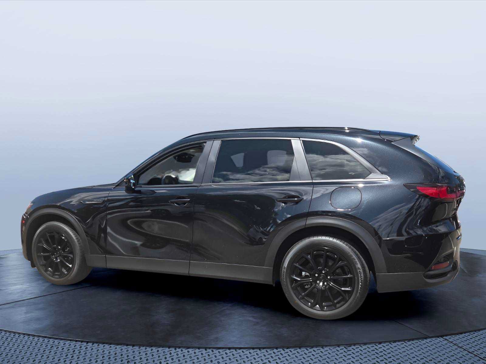 Used 2026 MAZDA CX-70 3.3 Turbo w/ Preferred Package AWD/4WD image 9