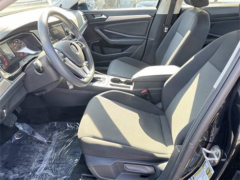 Certified 2021 Volkswagen Jetta S image 14