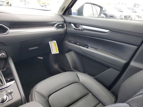 New 2025 MAZDA CX-5 AWD 2.5 S w/ Preferred Package image 8