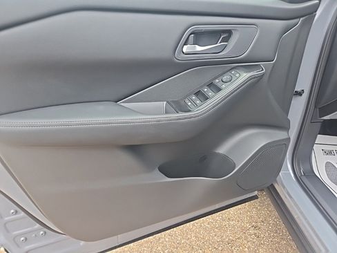 New 2026 Nissan Rogue SV image 15