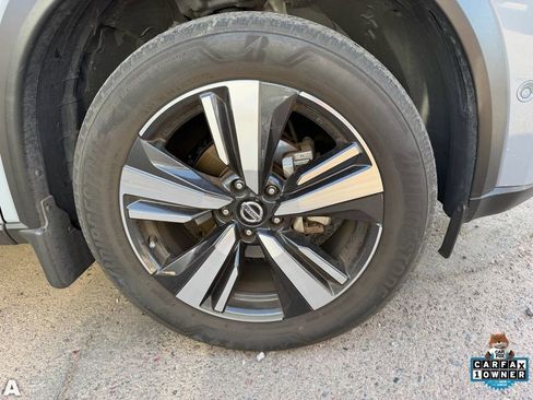 Used 2021 Nissan Rogue Platinum FWD image 6