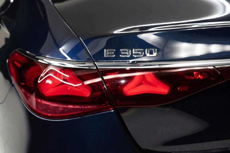 Certified 2025 Mercedes-Benz E 350 4MATIC Sedan image 9