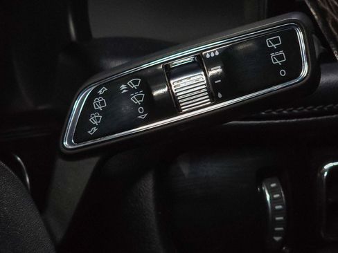 Used 2022 Lincoln Nautilus Standard image 28