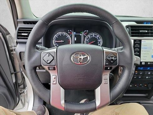 Used 2021 Toyota 4Runner Limited RWD image 17