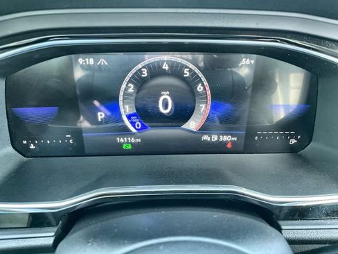 Used 2023 Volkswagen Jetta SE FWD image 12