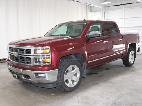 Used 2014 Chevrolet Silverado 1500 LTZ Z71 w/ LTZ Plus Package AWD/4WD image 4